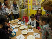 Odpolední zdravá svačinka s rodiči